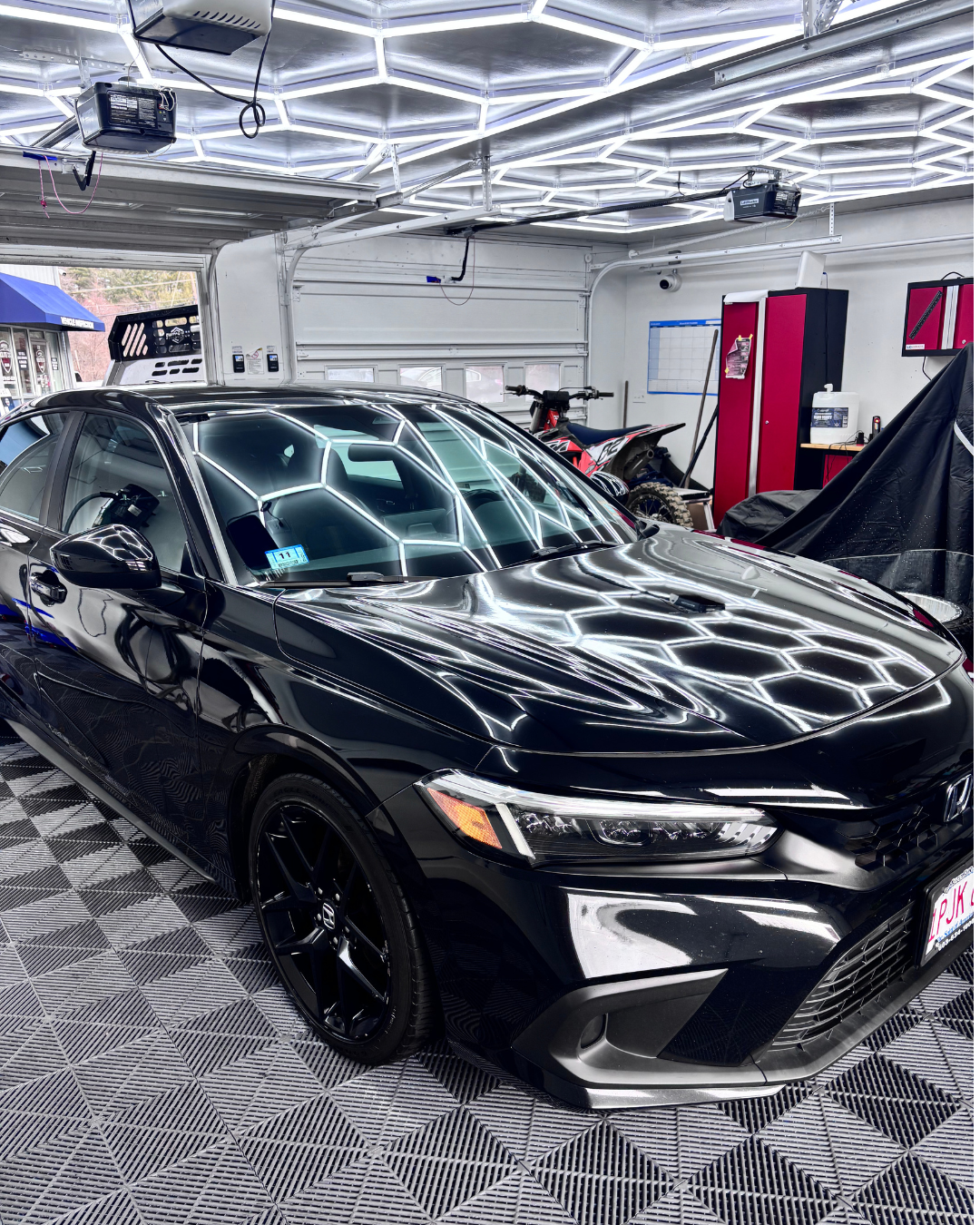 Honda in detailing bay